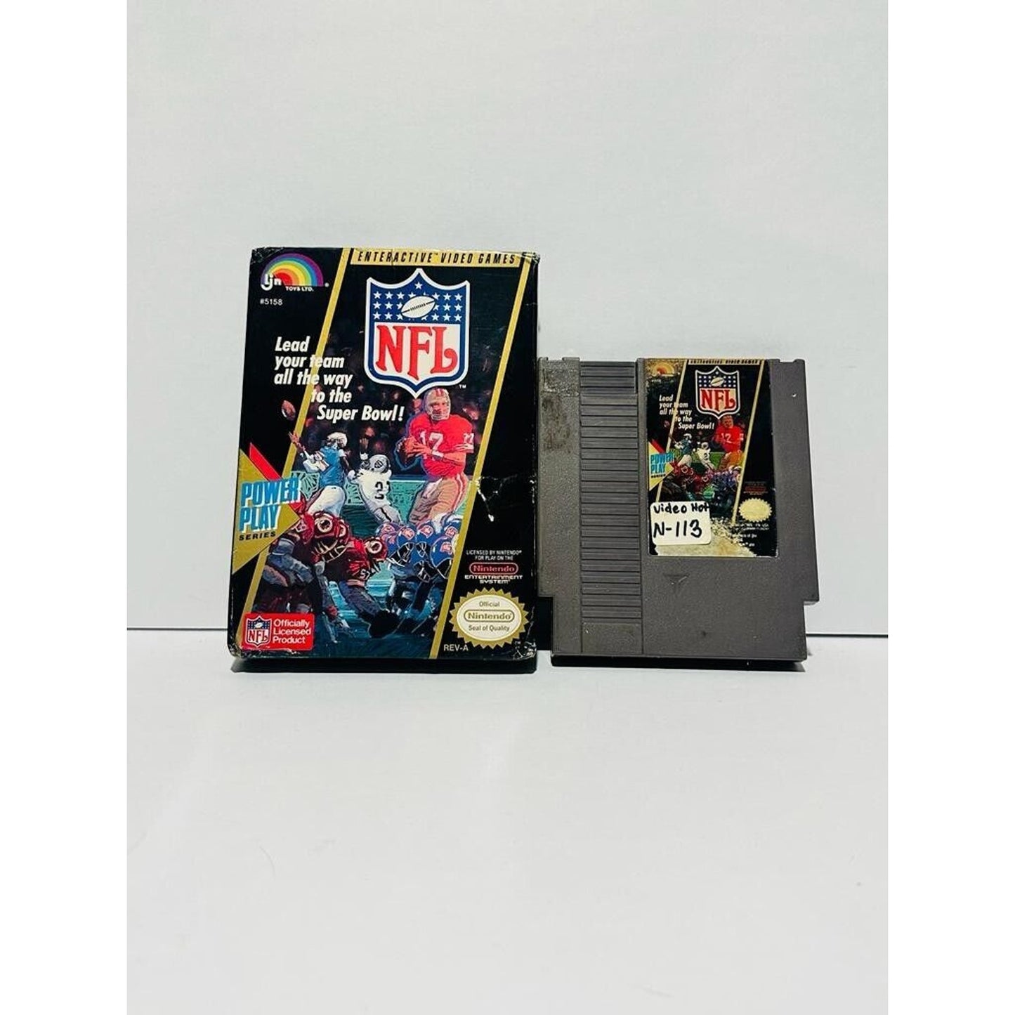 NFL (Nintendo Entertainment System) Vintage Game (Complete) - 1988 TESTED