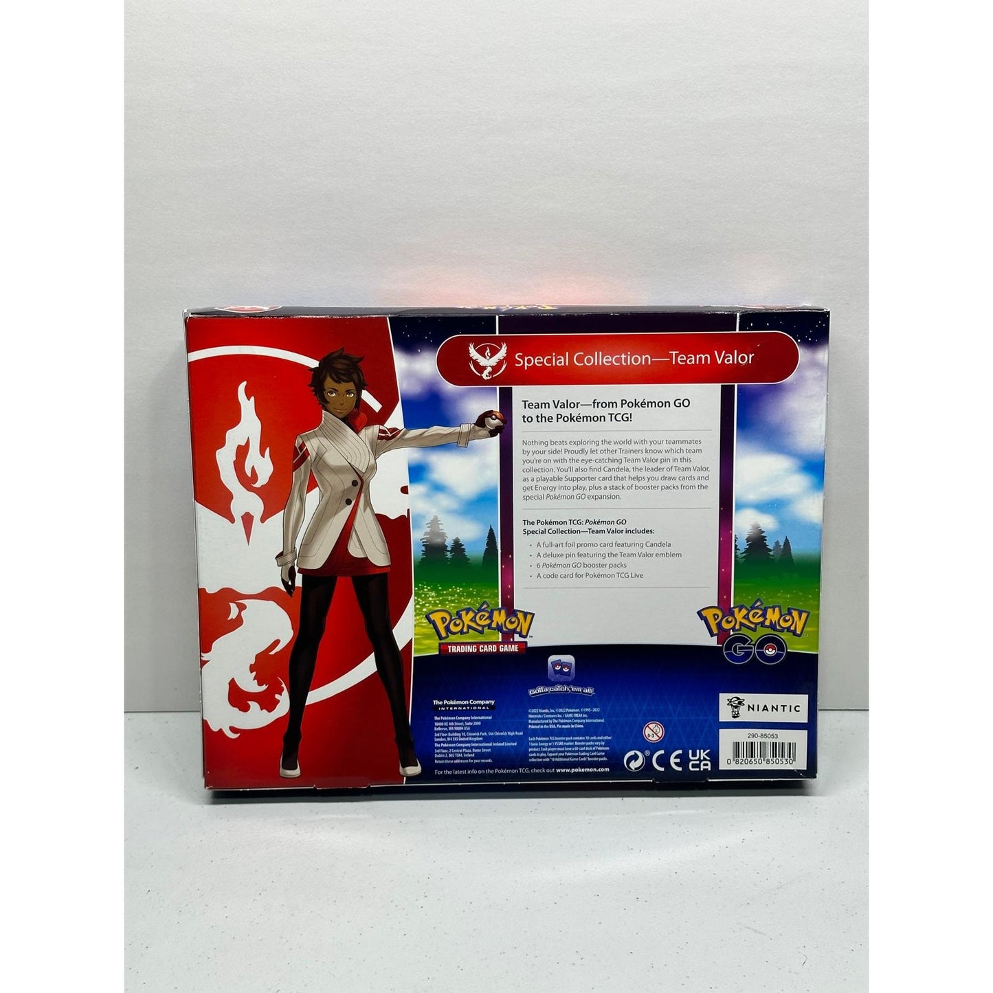 Pokemon Go TCG Special Collection Box Team Valor